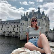 Sei alla ricerca di un'insegnante privata? Insegno francese e inglese nella scuola pubblica e ho vissuto all'estero. Contattatemi!